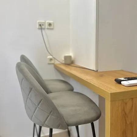 Ap 7 With Parking * לריסה