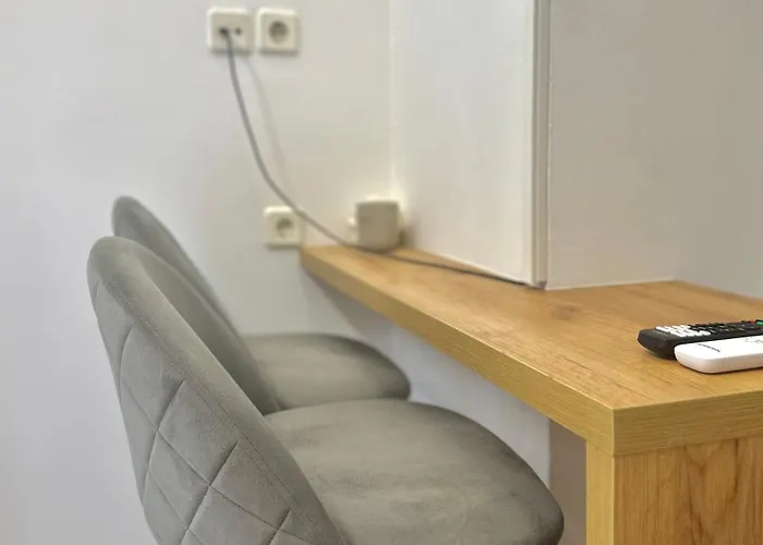 Ap 7 With Parking * Larissa